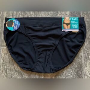 New Vanity Fair Beyond Comfort Bikini Panties Size 5/S or 6/M Black